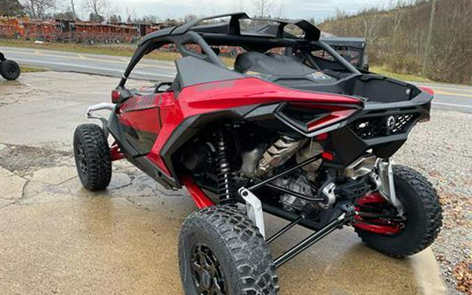 2024 Can-Am Maverick R X