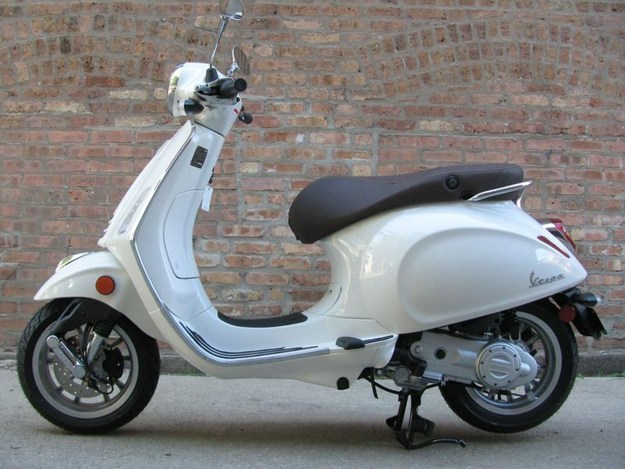 2023 Vespa Primavera 50