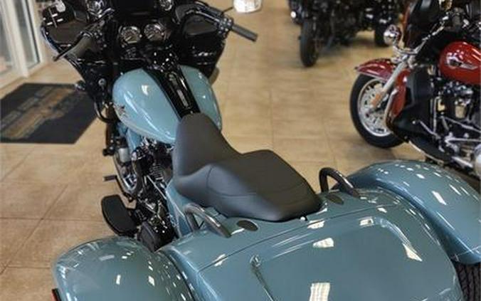2024 Harley-Davidson® FLTRT - Road Glide® 3