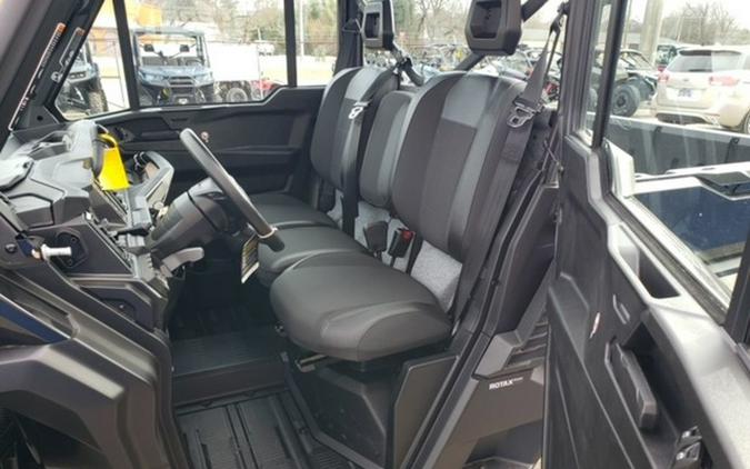 2026 Can-Am Defender XT CAB HD11