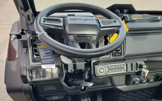 2026 Can-Am Defender XT CAB HD11