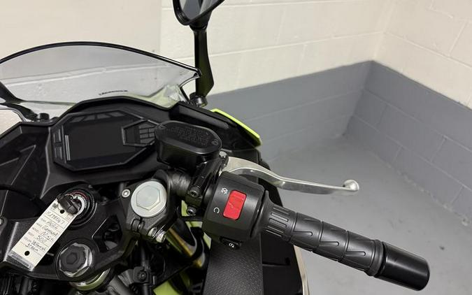 2026 Kawasaki Ninja® 500 SE ABS