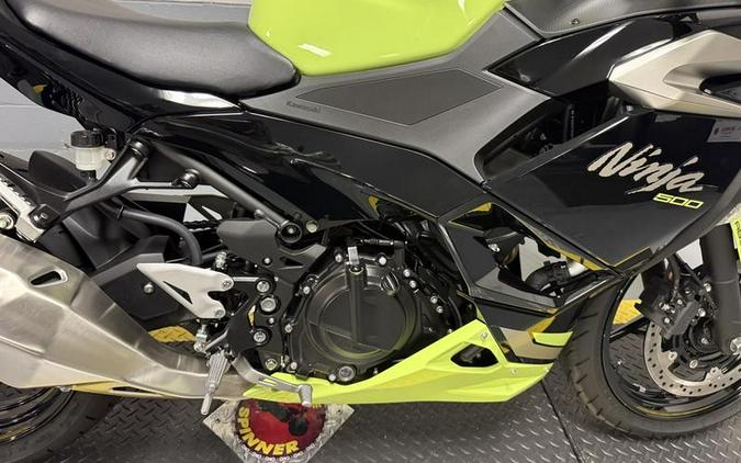 2026 Kawasaki Ninja® 500 SE ABS