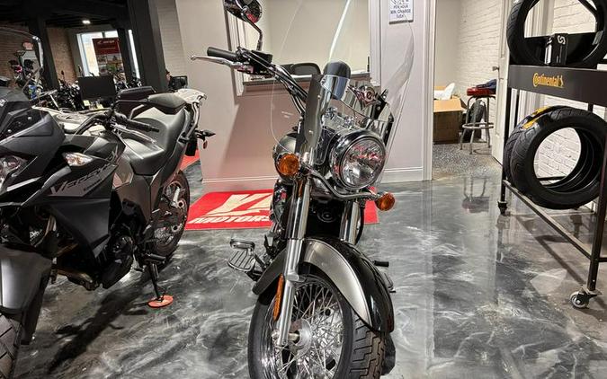 2026 Kawasaki Vulcan® 900 Classic LT