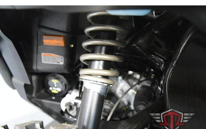 2026 Can-Am Defender MAX Limited HD11 Desert Tan & Carbon Black