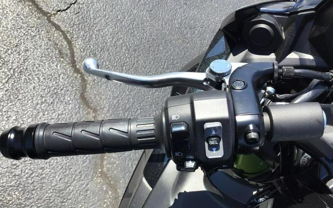 2026 Kawasaki Ninja® 650 ABS