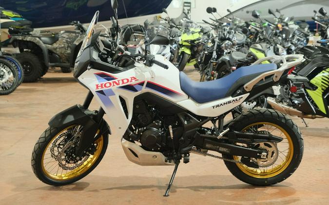 2026 Honda Transalp E-Clutch