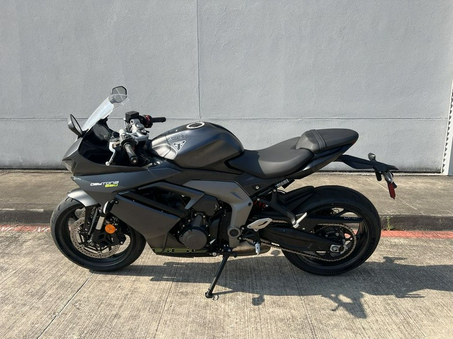 2025 Triumph Daytona 660 Satin Granite/Satin Black