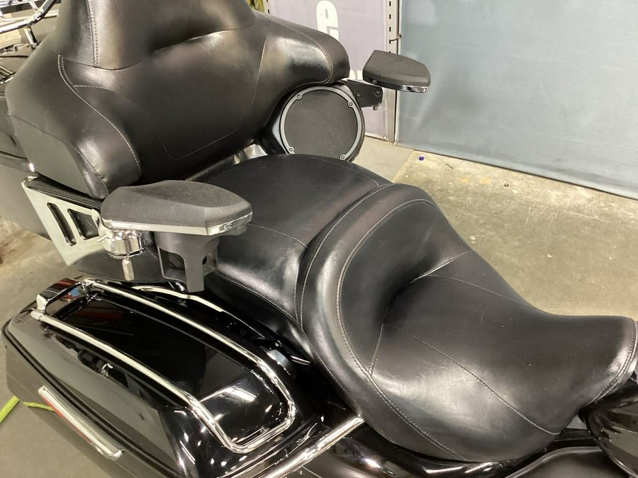2014 Harley-Davidson® FLHTK - Electra Glide® Ultra Limited