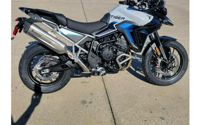 2026 Triumph Tiger 900 GT PRO Alpine Edition