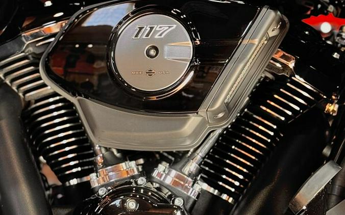 2026 Harley-Davidson® Street Glide Limited Vivid Black Black Trim