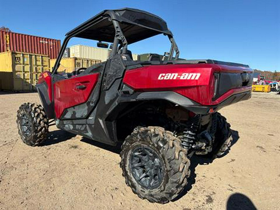 2025 Can-Am Commander XT 700