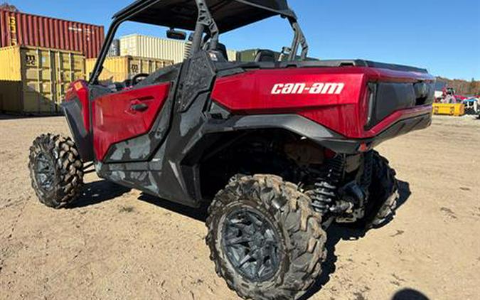2025 Can-Am Commander XT 700