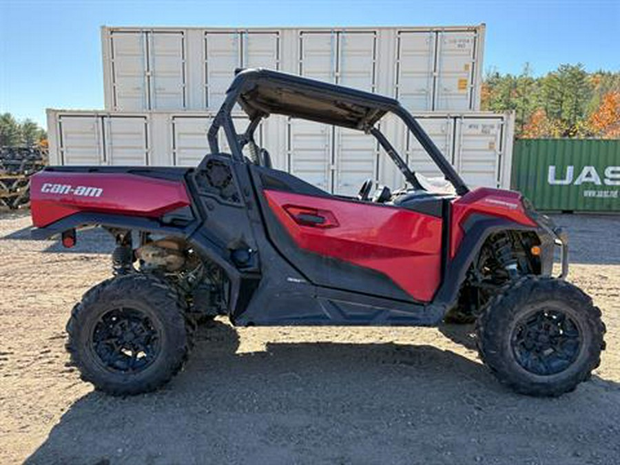 2025 Can-Am Commander XT 700