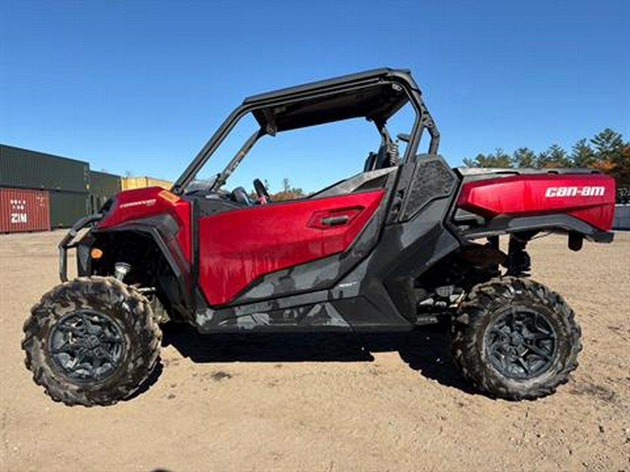 2025 Can-Am Commander XT 700