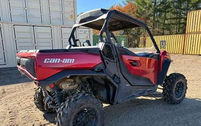 2025 Can-Am Commander XT 700