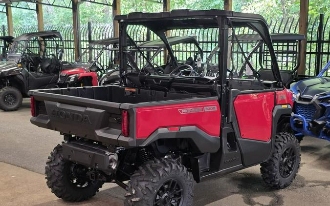 2026 Honda Pioneer 1000 Deluxe