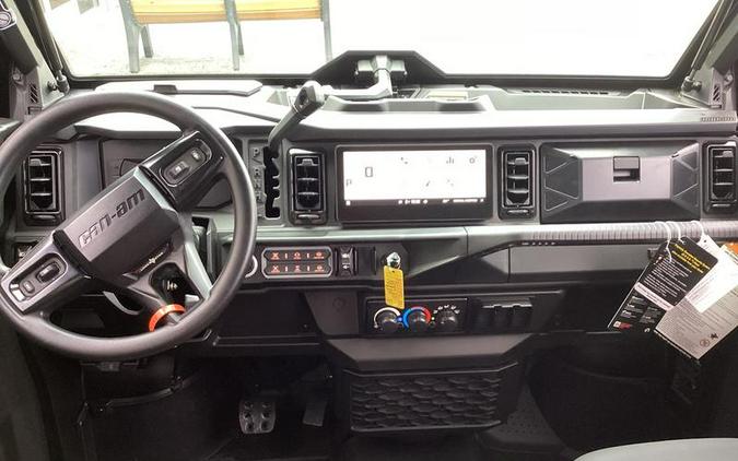 2026 Can-Am® Defender MAX LONE STAR CAB HD11