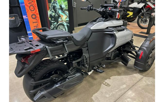 2025 CANYON - Can-Am