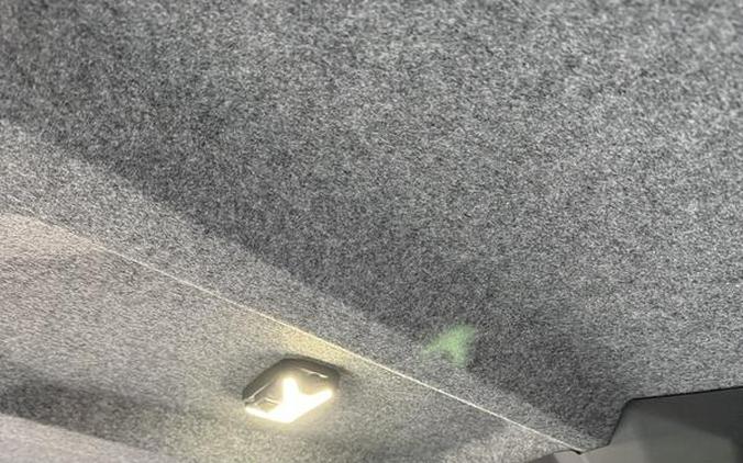 2026 Can-Am® Defender MAX Limited HD11