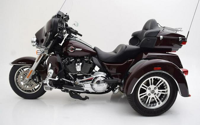 2022 Harley-Davidson FLHTCUTG - Tri Glide Ultra