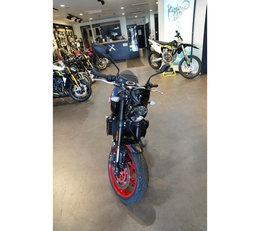 2026 Triumph Trident 660 Triple Tribute