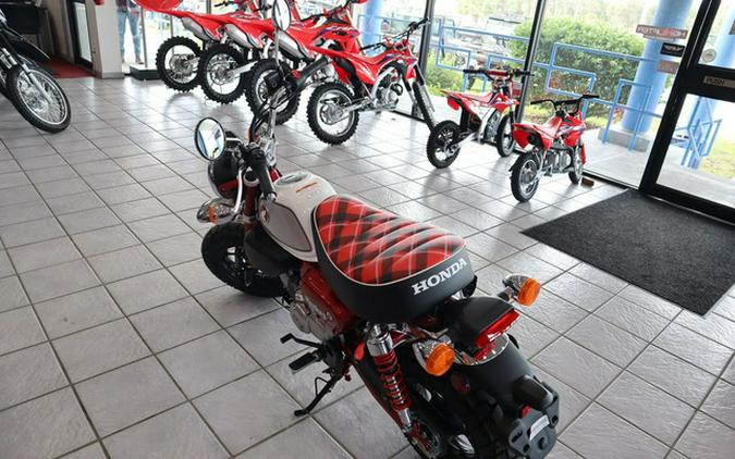 2025 Honda Monkey ABS