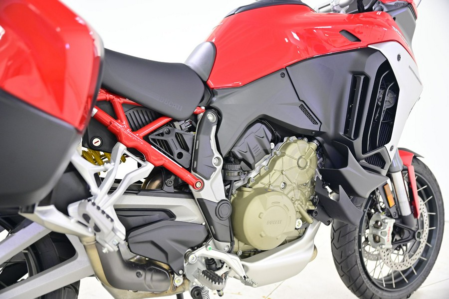 2023 Ducati Multistrada V4 S Travel & Radar Spoked Wheels