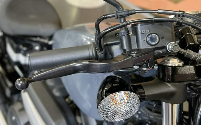 2023 Yamaha Bolt R-Spec