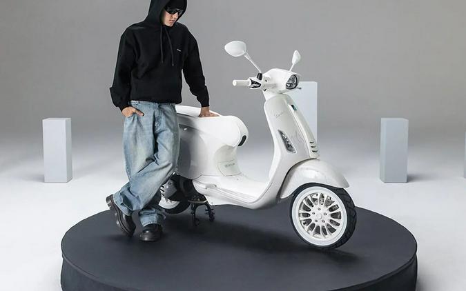 2023 Vespa Sprint 50 Justin Bieber x Vespa