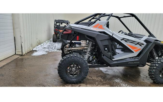 2023 Polaris Industries RZR PRO XP SPORT GHOST GRAY