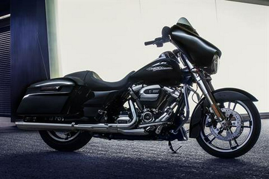 2017 Harley-Davidson Street Glide®