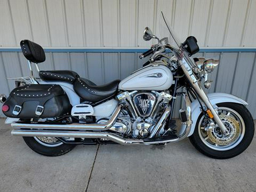 2006 Yamaha Road Star Silverado®