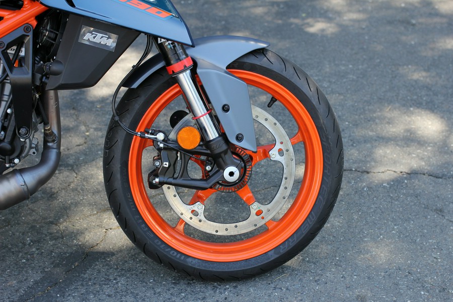 2024 KTM 390 Duke