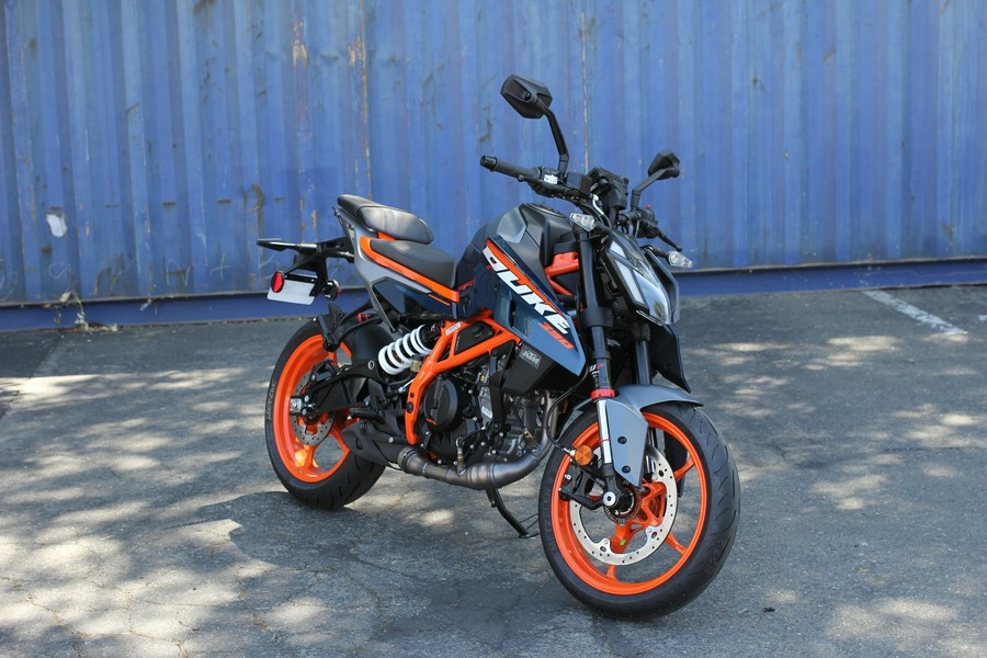 2024 KTM 390 Duke