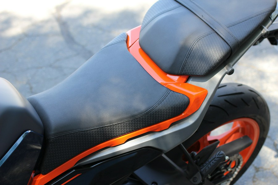 2024 KTM 390 Duke