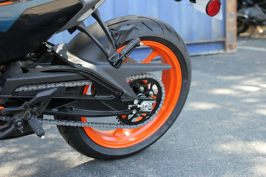 2024 KTM 390 Duke