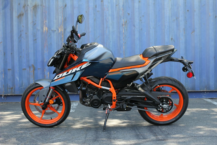 2024 KTM 390 Duke