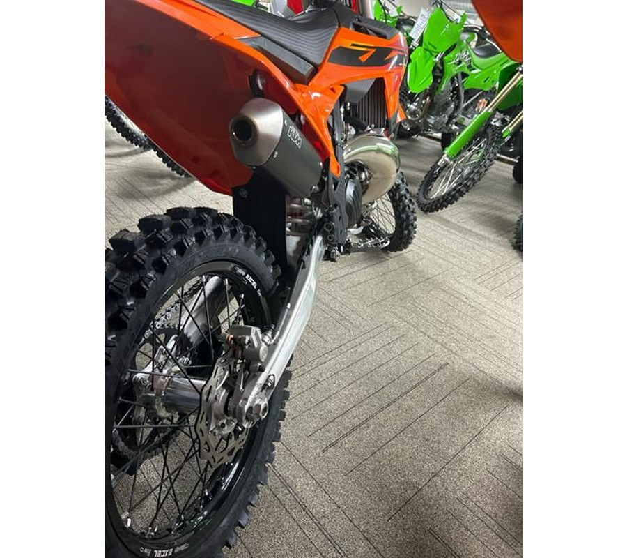 2025 KTM SX 250