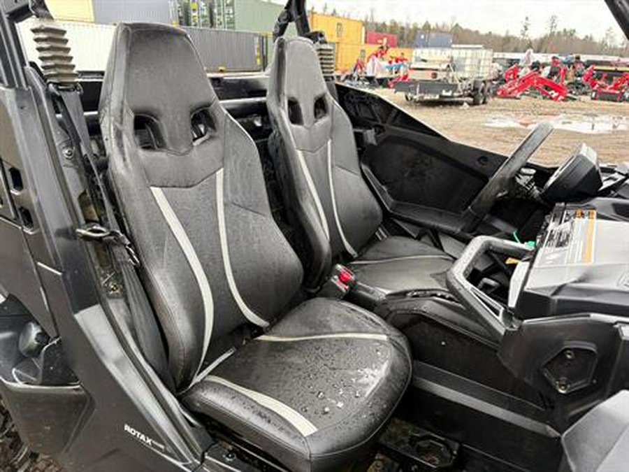 2025 Can-Am Commander XT 700