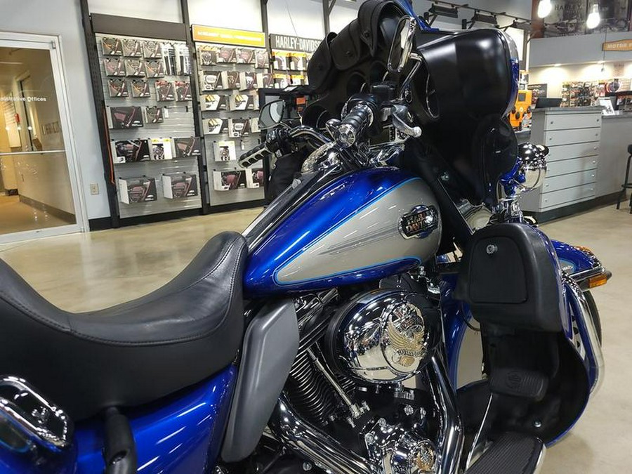 2009 Harley-Davidson® FLHTCU - Ultra Classic® Electra Glide®