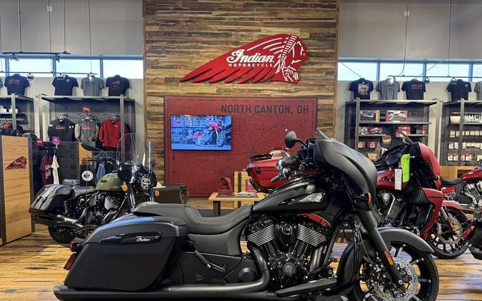 2026 Indian Motorcycle® Chieftain® Dark Horse® w/PowerBand Audio Black Smoke