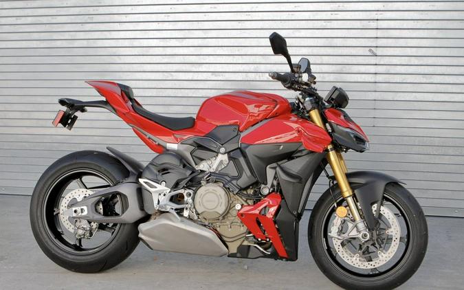 2026 Ducati Streetfighter V4 S