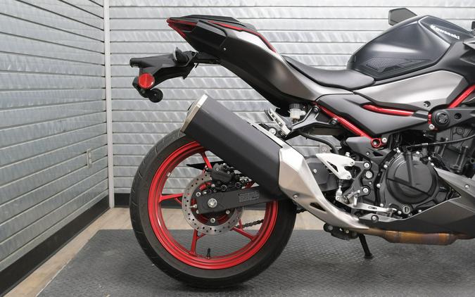 2025 KAWASAKI Z500 SE ABS