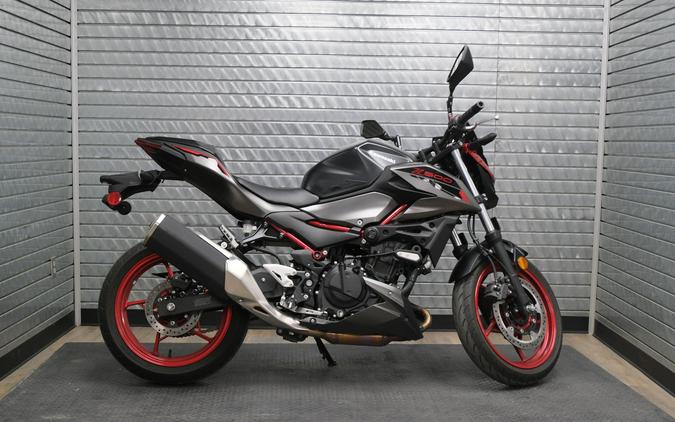 2025 KAWASAKI Z500 SE ABS