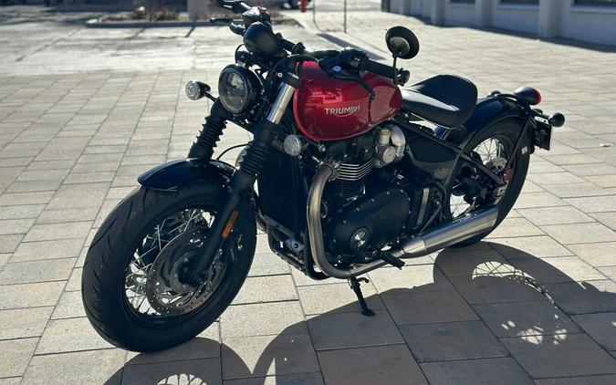 2024 Triumph Bonneville Bobber Red Hopper