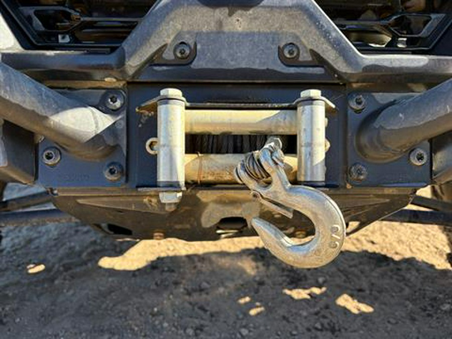 2025 Can-Am Commander XT 700