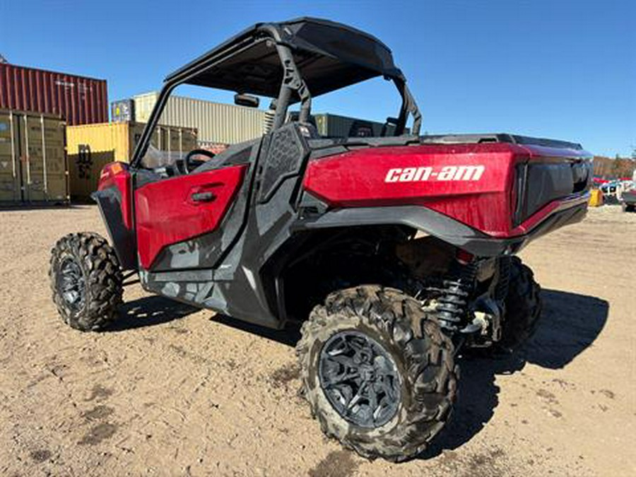 2025 Can-Am Commander XT 700