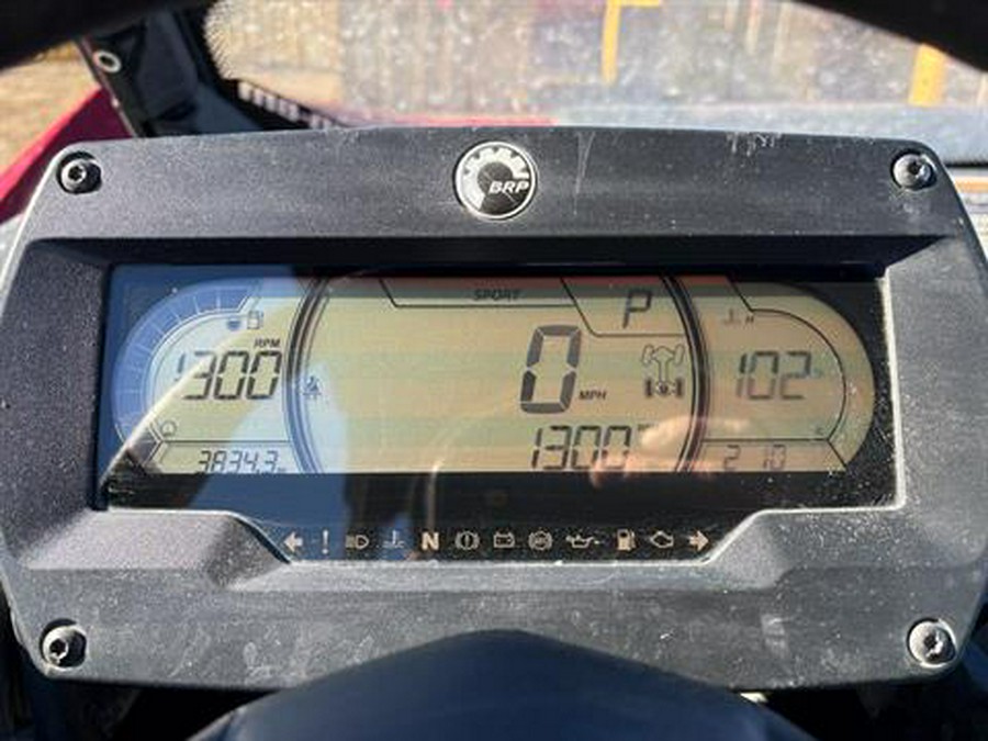 2025 Can-Am Commander XT 700