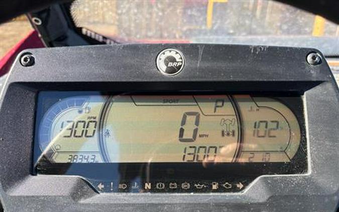 2025 Can-Am Commander XT 700